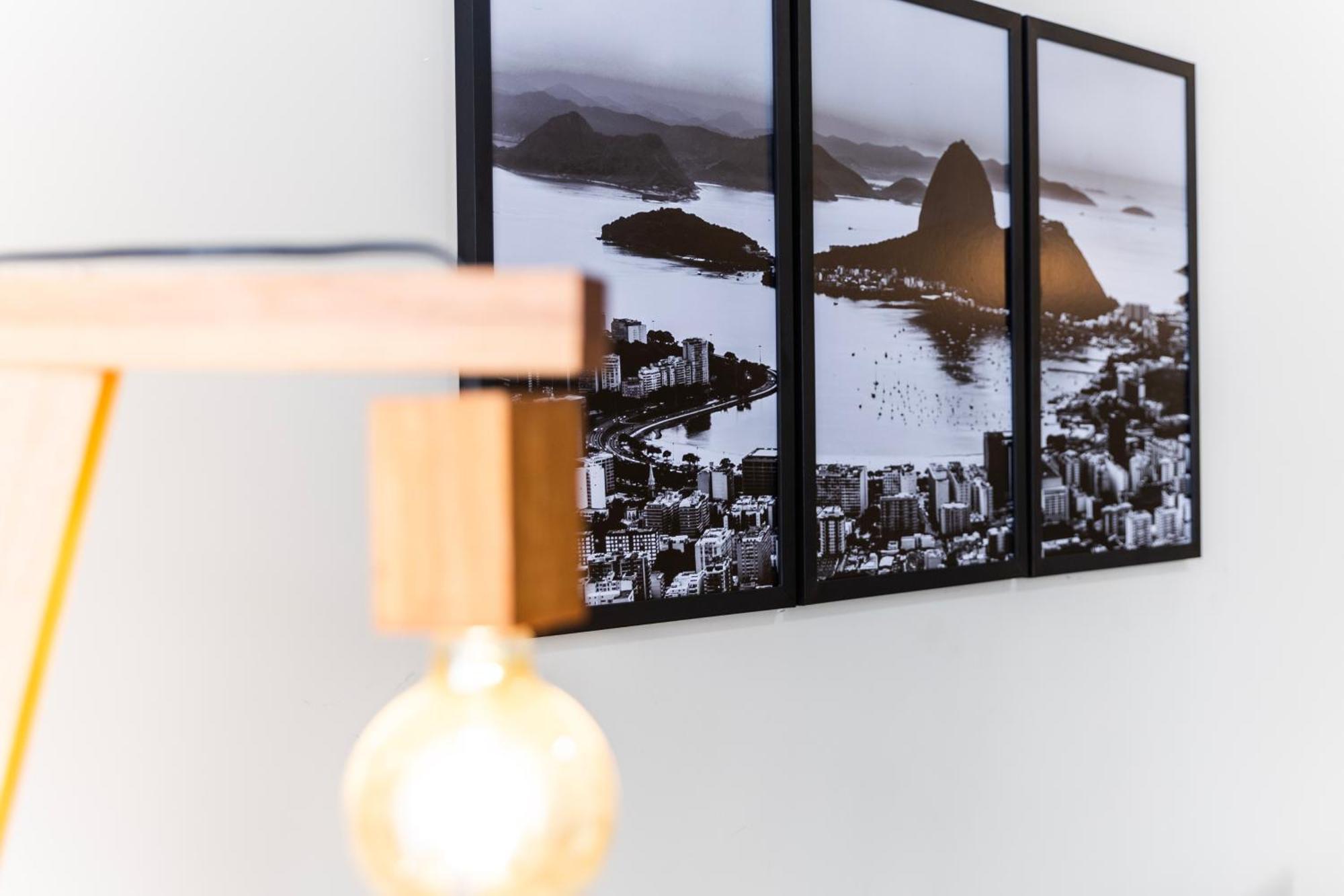 Apartamento 100m Da Praia, 300m Do Metro, Ac Portaria 24 *